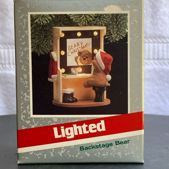 Backstage Bear Hallmark Magic Lighted Keepsake Christmas Tree Ornament - 1989 - Picture 3 of 11